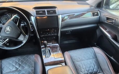 Toyota Camry, 2016 год, 1 490 000 рублей, 8 фотография