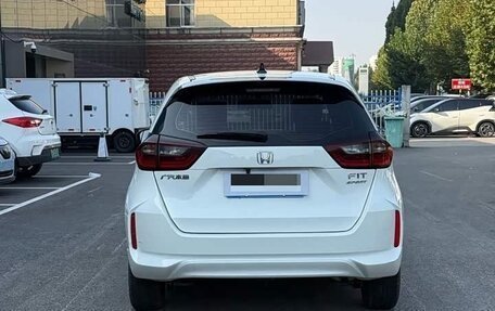 Honda Fit, 2022 год, 1 080 000 рублей, 5 фотография