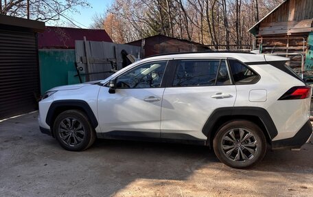 Toyota RAV4, 2025 год, 4 100 000 рублей, 3 фотография
