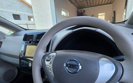 Nissan Leaf I, 2011 год, 850 000 рублей, 5 фотография