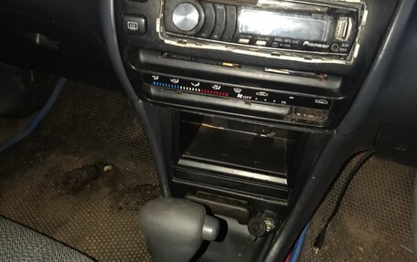 Toyota Sprinter VIII (E110), 1992 год, 90 000 рублей, 11 фотография