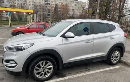 Hyundai Tucson III, 2016 год, 1 680 000 рублей, 5 фотография