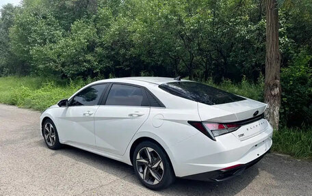 Hyundai Elantra, 2022 год, 1 365 000 рублей, 6 фотография