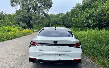 Hyundai Elantra, 2022 год, 1 365 000 рублей, 7 фотография