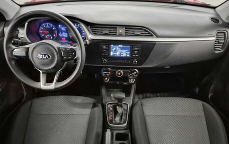 KIA Rio IV, 2020 год, 1 359 000 рублей, 10 фотография