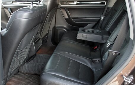 Volkswagen Touareg III, 2012 год, 1 699 000 рублей, 12 фотография