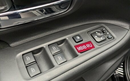 Mitsubishi Outlander III рестайлинг 3, 2021 год, 2 300 000 рублей, 12 фотография