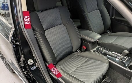 Mitsubishi Outlander III рестайлинг 3, 2021 год, 2 300 000 рублей, 17 фотография