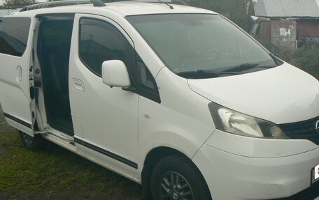 Nissan NV200, 2013 год, 1 200 000 рублей, 1 фотография