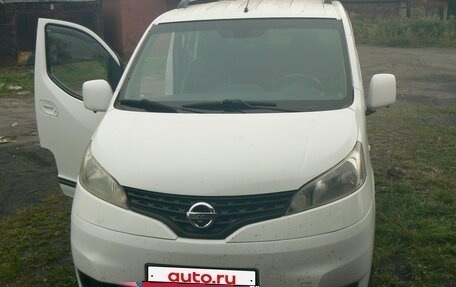 Nissan NV200, 2013 год, 1 200 000 рублей, 5 фотография