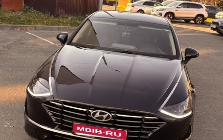Hyundai Sonata VIII, 2020 год, 1 300 000 рублей, 1 фотография