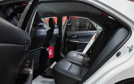 Toyota Camry, 2017 год, 1 950 000 рублей, 6 фотография