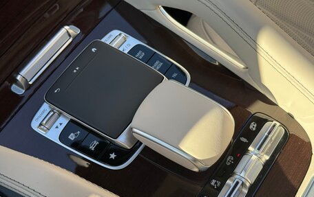 Mercedes-Benz GLS AMG, 2022 год, 18 000 000 рублей, 15 фотография