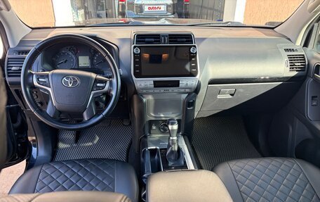 Toyota Land Cruiser Prado 150 рестайлинг, 2020 год, 4 600 000 рублей, 4 фотография