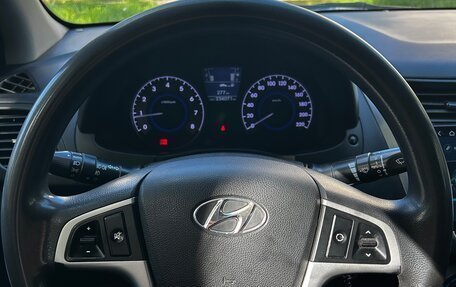 Hyundai Solaris II рестайлинг, 2013 год, 580 000 рублей, 13 фотография