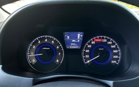 Hyundai Solaris II рестайлинг, 2013 год, 580 000 рублей, 12 фотография