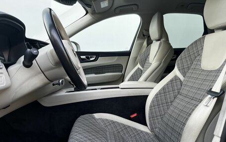 Volvo XC60 II, 2021 год, 4 200 000 рублей, 10 фотография