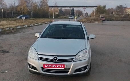 Opel Astra H, 2013 год, 580 000 рублей, 2 фотография