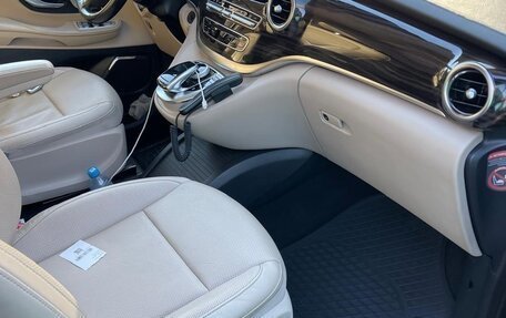 Mercedes-Benz V-Класс, 2016 год, 5 100 000 рублей, 9 фотография