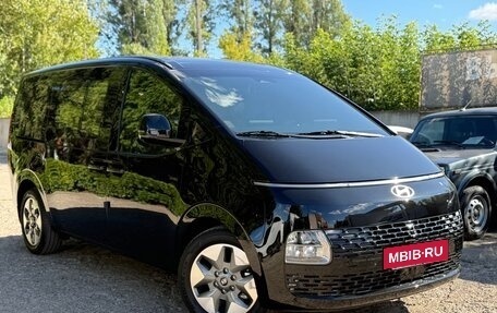 Hyundai Staria, 2025 год, 4 890 000 рублей, 7 фотография