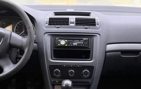 Skoda Octavia, 2010 год, 749 000 рублей, 10 фотография