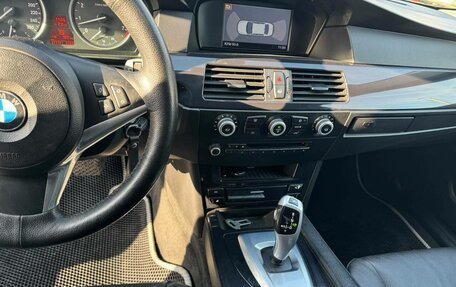 BMW 5 серия, 2009 год, 1 290 000 рублей, 16 фотография