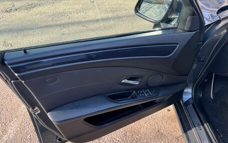 BMW 5 серия, 2009 год, 1 290 000 рублей, 26 фотография