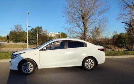 KIA Rio IV, 2020 год, 930 000 рублей, 3 фотография