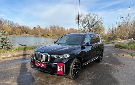 BMW X7, 2021 год, 8 900 000 рублей, 1 фотография