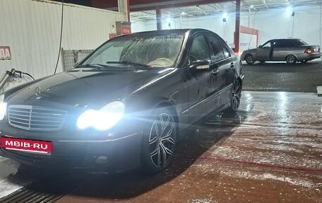 Mercedes-Benz C-Класс, 2000 год, 299 000 рублей, 2 фотография