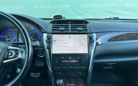 Toyota Camry, 2017 год, 2 180 000 рублей, 10 фотография