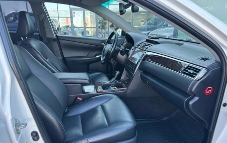 Toyota Camry, 2017 год, 2 180 000 рублей, 7 фотография