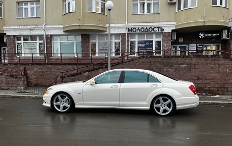 Mercedes-Benz S-Класс, 2011 год, 2 500 000 рублей, 4 фотография