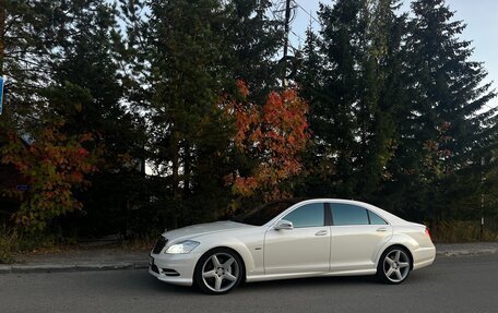 Mercedes-Benz S-Класс, 2011 год, 2 500 000 рублей, 10 фотография