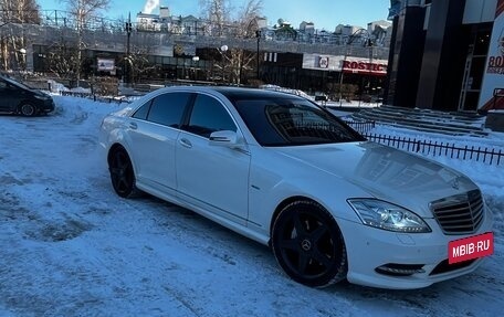 Mercedes-Benz S-Класс, 2011 год, 2 500 000 рублей, 8 фотография