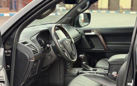 Toyota Land Cruiser Prado 150 рестайлинг, 2020 год, 6 200 000 рублей, 9 фотография