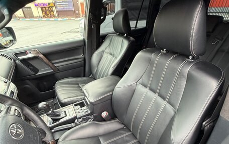 Toyota Land Cruiser Prado 150 рестайлинг, 2020 год, 6 200 000 рублей, 11 фотография