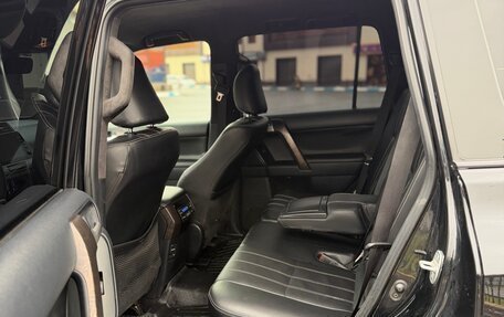 Toyota Land Cruiser Prado 150 рестайлинг, 2020 год, 6 200 000 рублей, 13 фотография