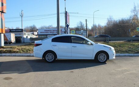 KIA Rio IV, 2018 год, 1 579 000 рублей, 4 фотография