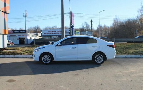 KIA Rio IV, 2018 год, 1 579 000 рублей, 2 фотография