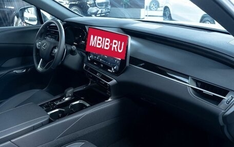Lexus RX IV рестайлинг, 2026 год, 7 990 000 рублей, 30 фотография