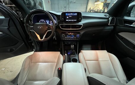 Hyundai Tucson III, 2019 год, 2 300 000 рублей, 6 фотография