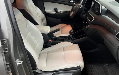 Hyundai Tucson III, 2019 год, 2 300 000 рублей, 13 фотография