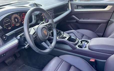 Porsche Cayenne III, 2024 год, 13 800 000 рублей, 3 фотография