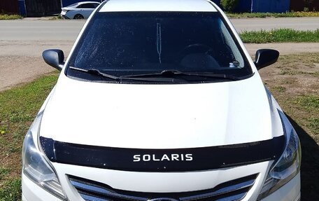 Hyundai Solaris II рестайлинг, 2014 год, 800 000 рублей, 10 фотография