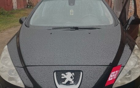 Peugeot 308 II, 2010 год, 400 000 рублей, 1 фотография