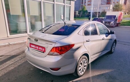 Hyundai Solaris II рестайлинг, 2013 год, 490 000 рублей, 3 фотография