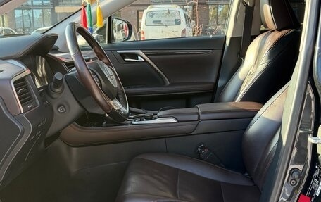 Lexus RX IV рестайлинг, 2016 год, 4 200 000 рублей, 6 фотография