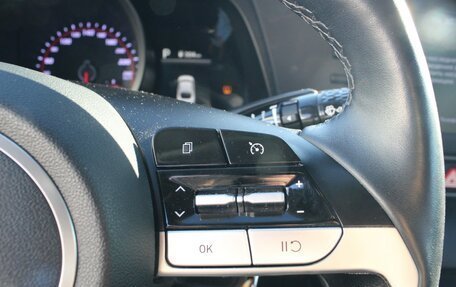 Hyundai Elantra, 2021 год, 1 960 000 рублей, 13 фотография