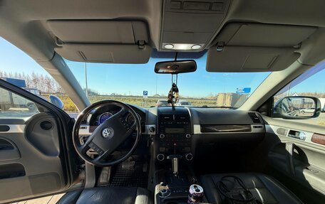 Volkswagen Touareg III, 2006 год, 910 000 рублей, 15 фотография
